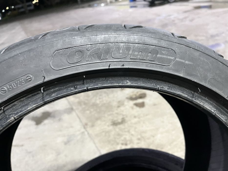 Летни гуми 235/40/18