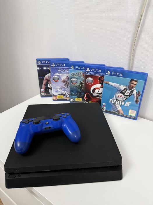 Продам плейстейшн ps 4 slim 1tb