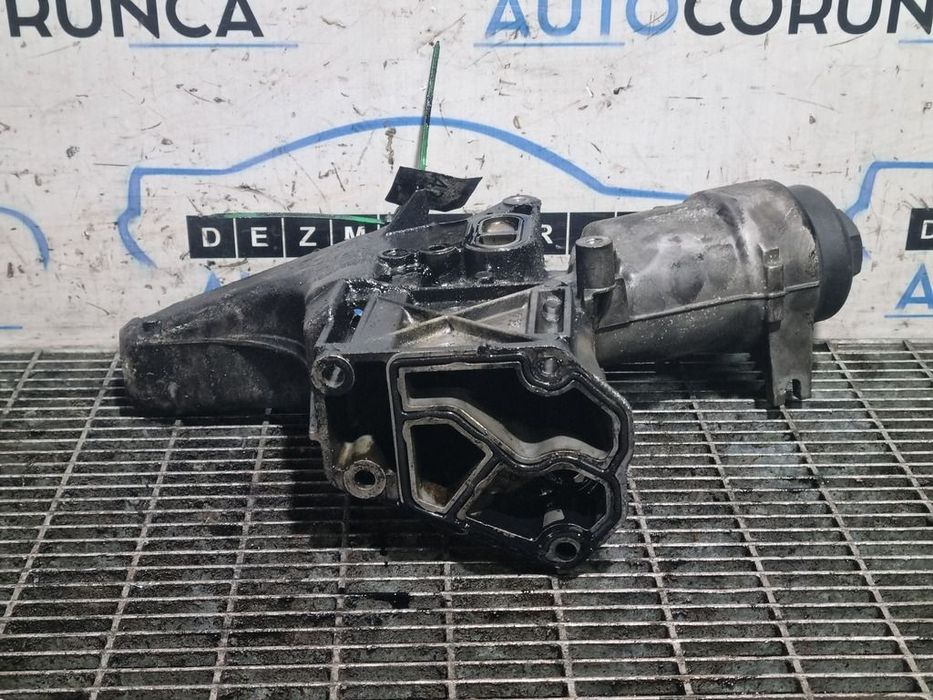 Carcasa filtru ulei BMW 520D E39 2.0 D 1996 - 2003 100kW 136CP 1951CC 204D1 (1242) 7781455