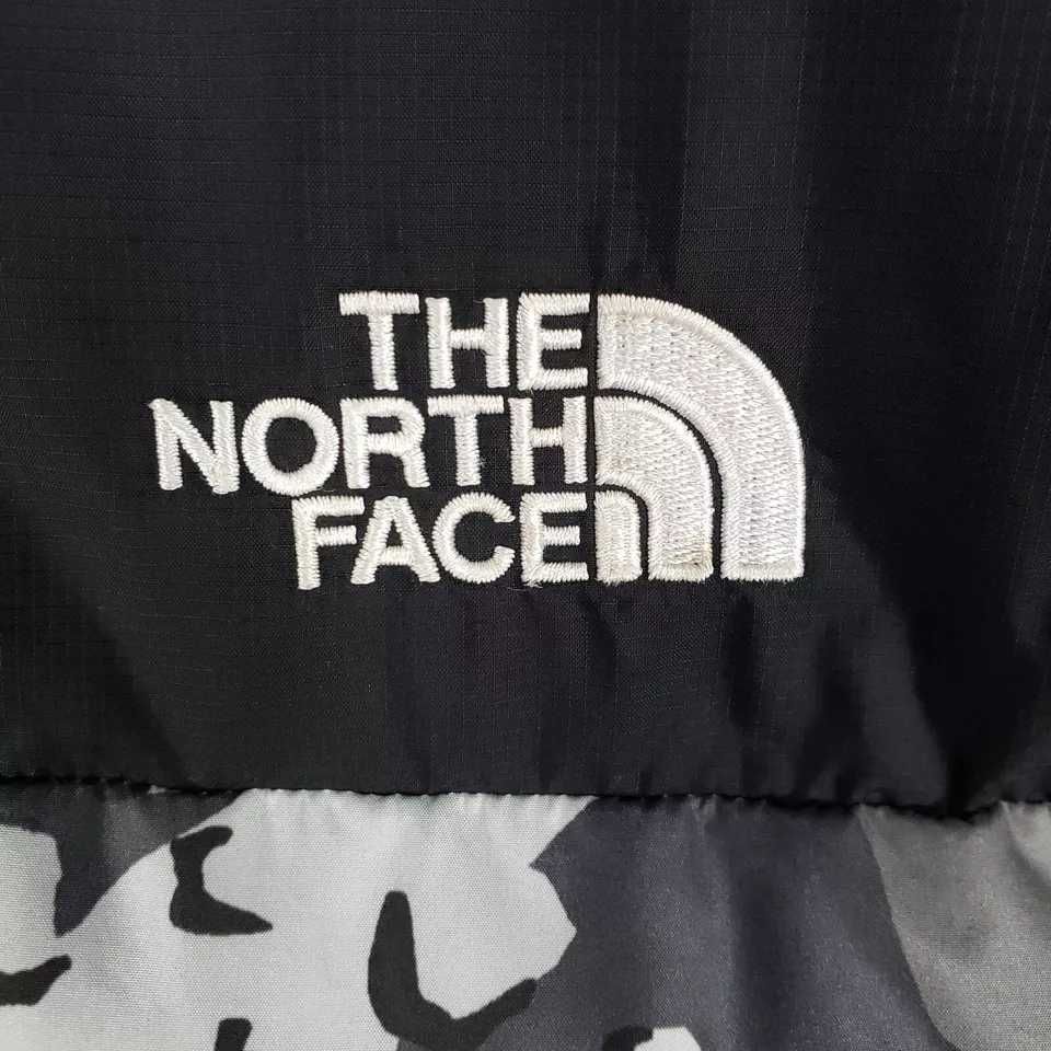 THE NORTH FACE MASSIF Camo 700 Down Nuptse Оригинално Мъжко Яке M