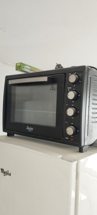 Малка фурна свободностояща