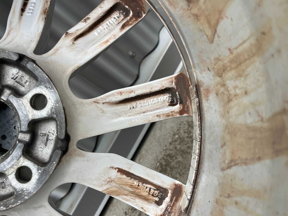 17 цолови алуминиеви джанти с гуми за VW Tiguan