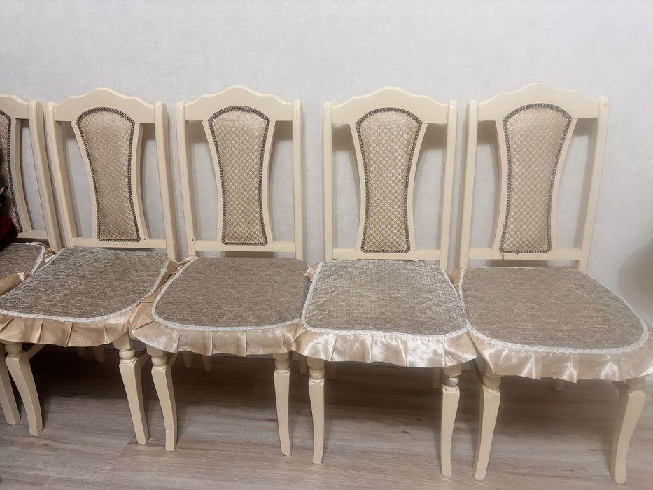 Стулья  за 6000 тенге