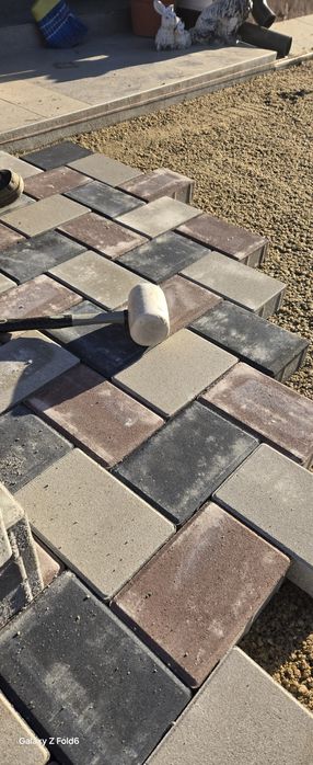 Pavaj ieftin  oferim montaj