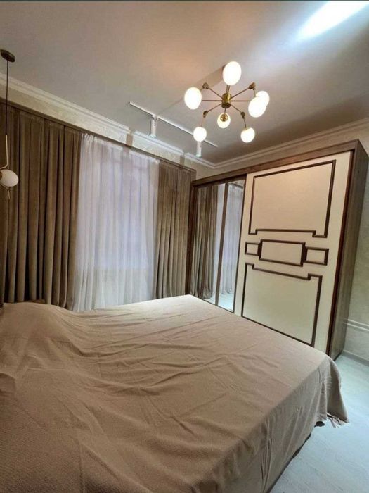 Сдаётся ШИКАРНАЯ квартира на Шота-Руставелли 208*