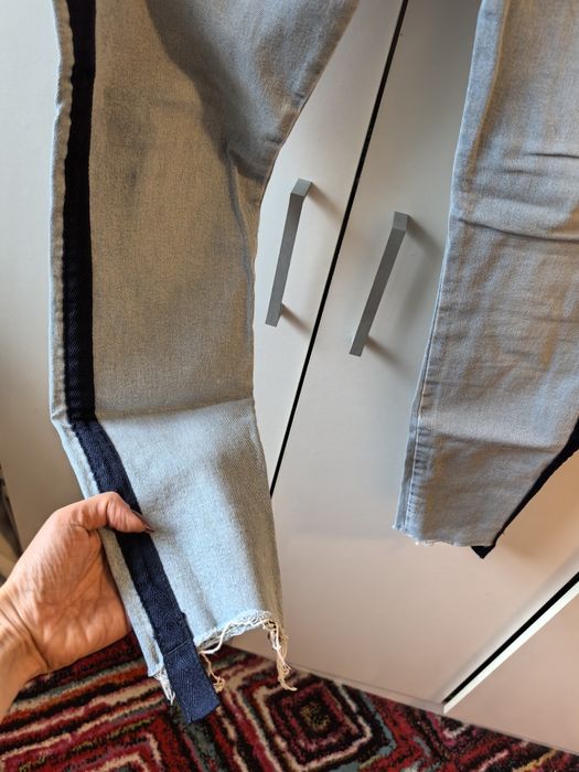 Blugi skinny Mango, cu model pe picior, măsura 38