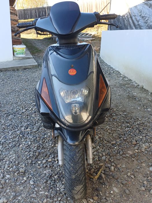 Vand scuter motom 49 cc 4t