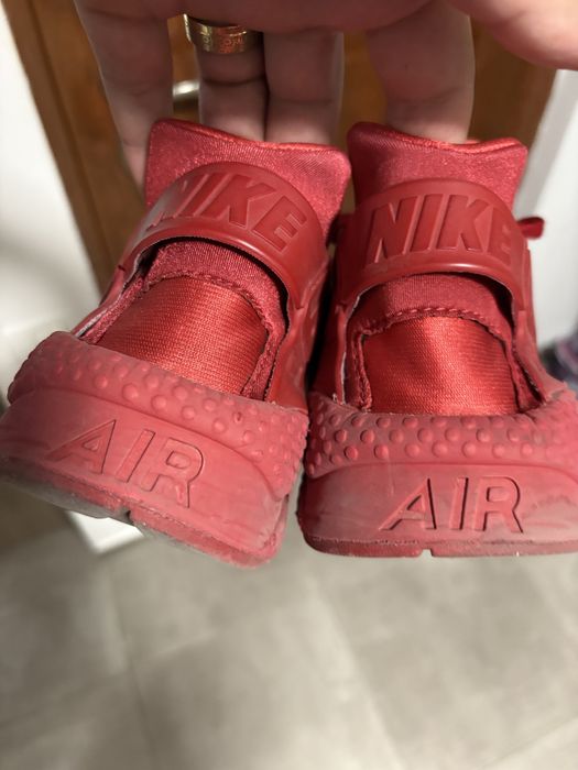 Adidasi Nike Huarrache