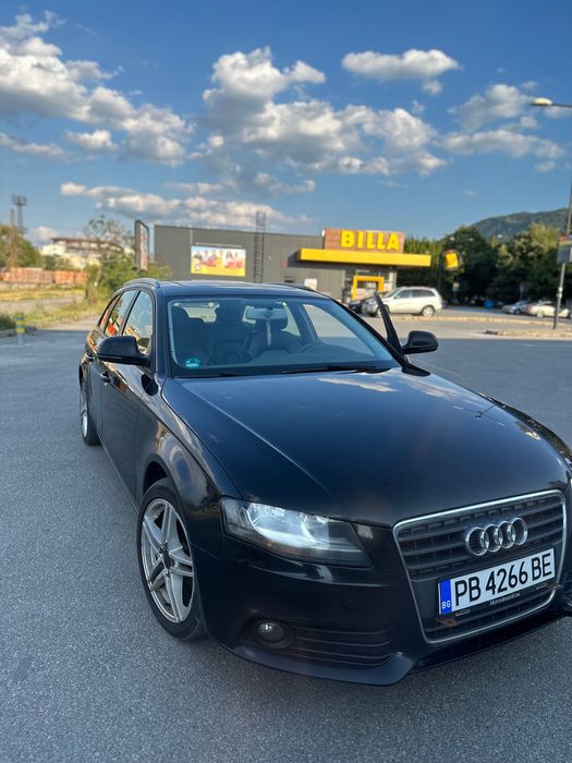 Продавам Ауди a4 b8