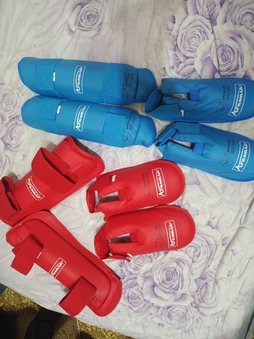 Футы ( накладки на голени)