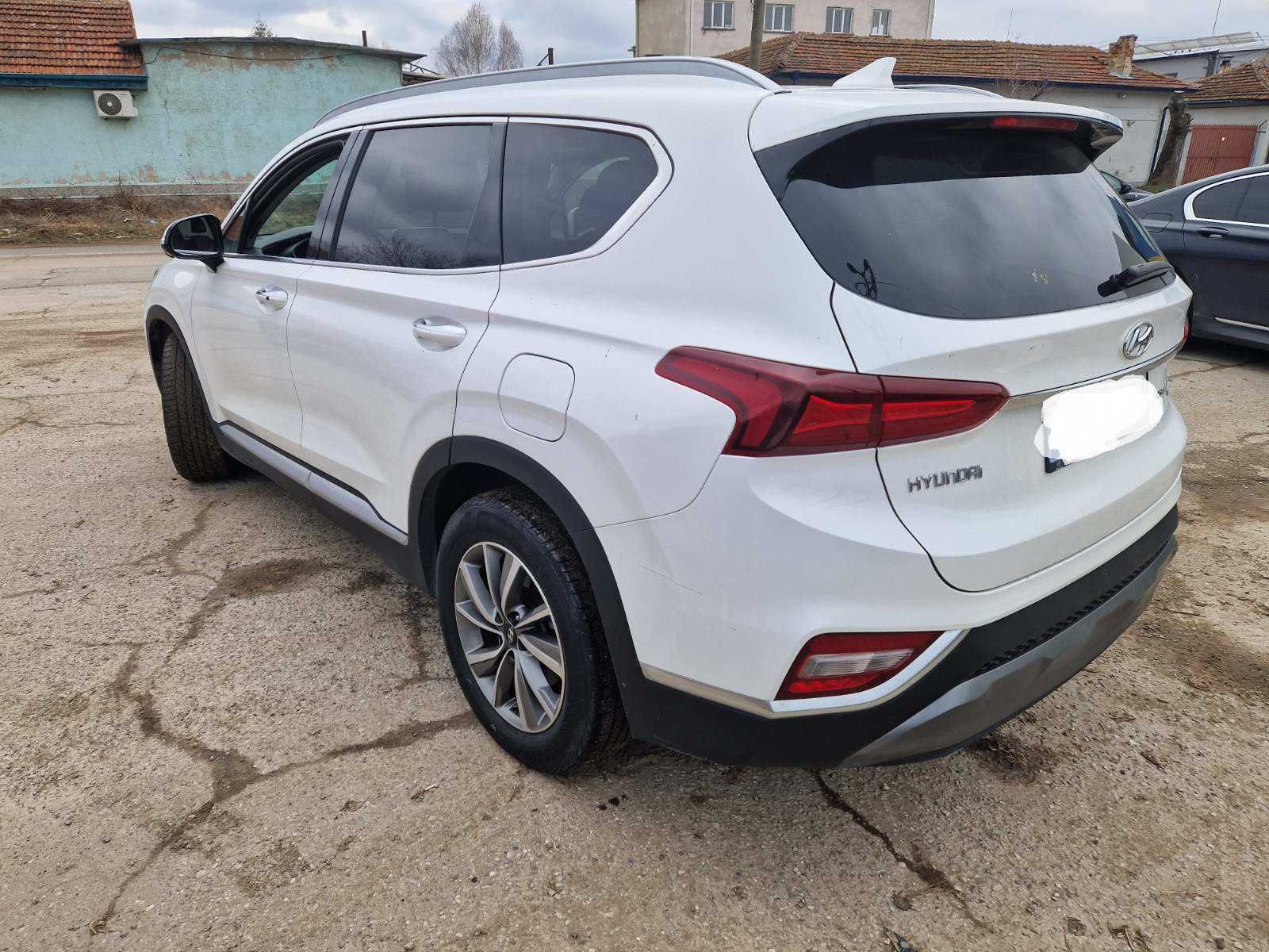 За Части Hyundai Santa fe 2.2 crdi 2020г.