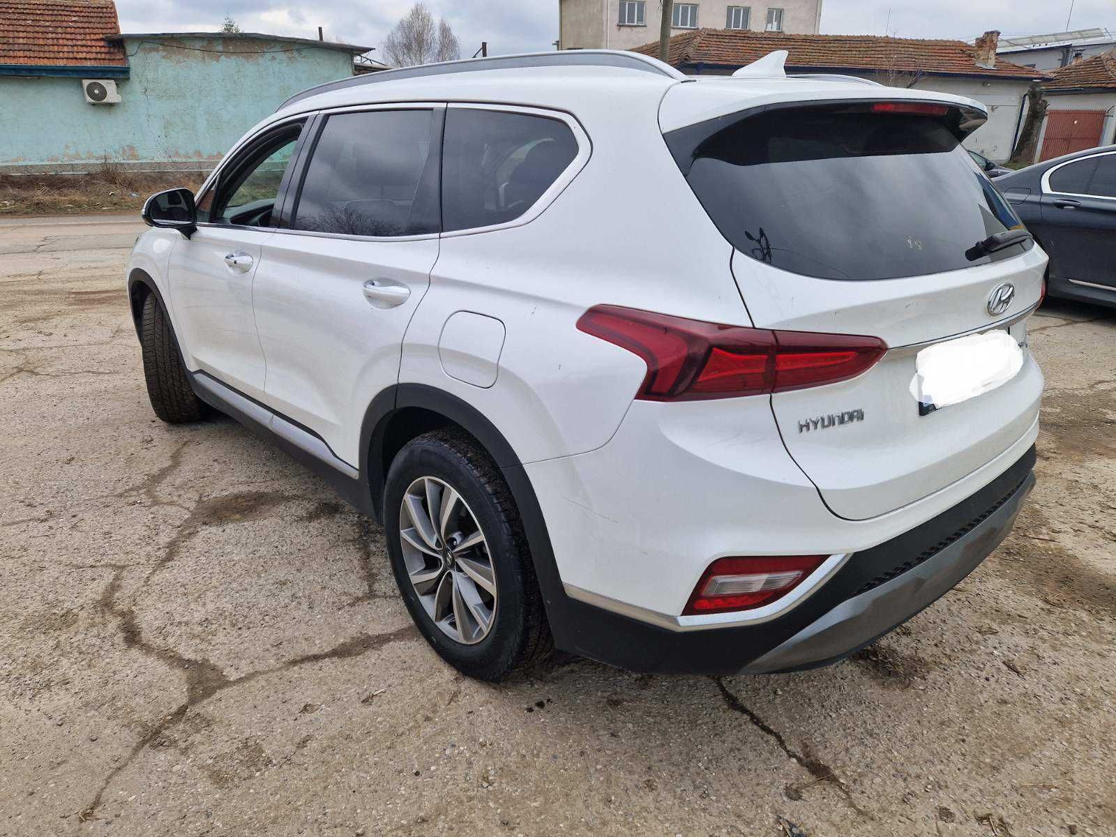 За Части Hyundai Santa fe 2.2 crdi 2020г.