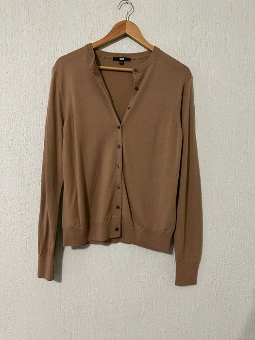 Вълнена жилетка Uniqlo