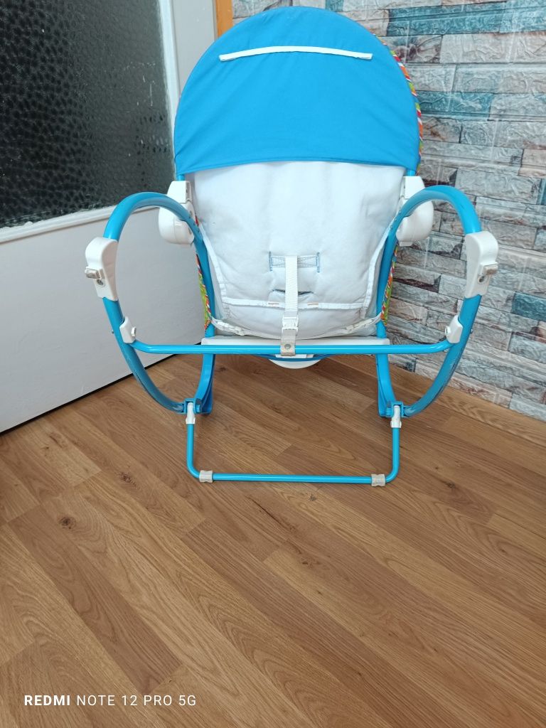 Бебешка люлка шезлонг fisher price