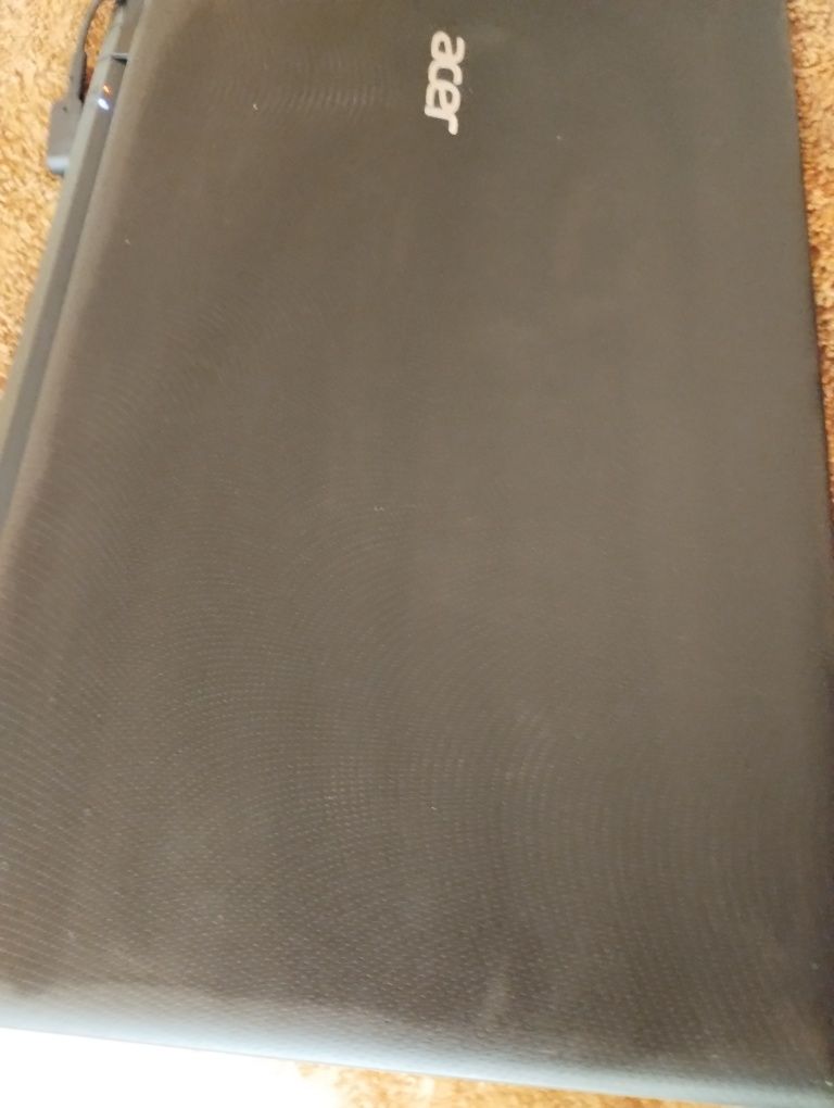 Acer aspire E 13