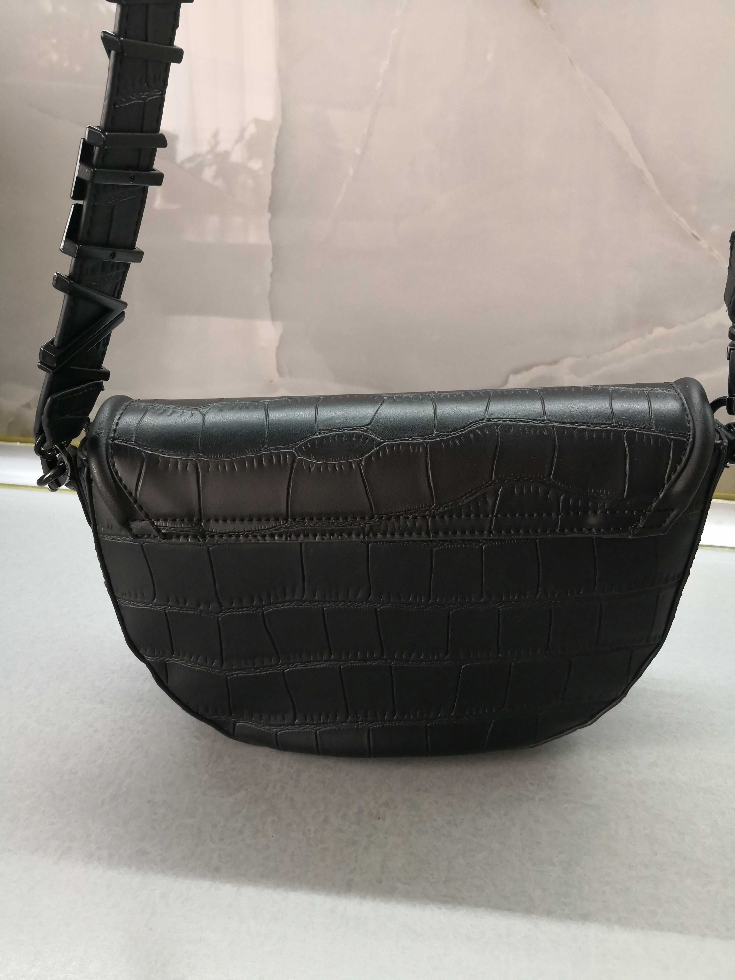 Valentino Bags Маркова чанта