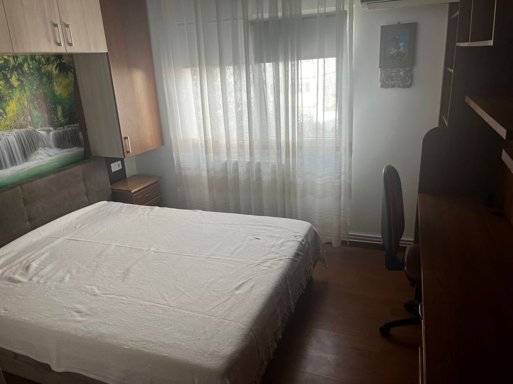 Închiriez apartament 2 camere