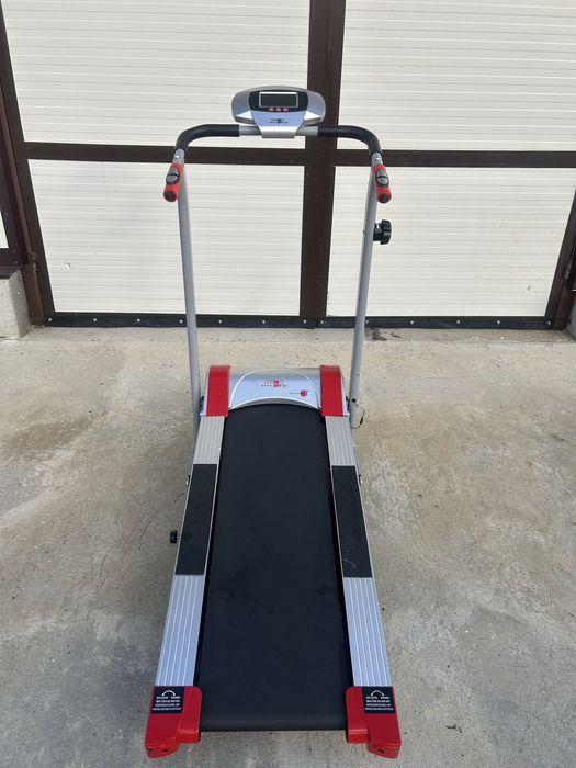 Механична бягаща пътека