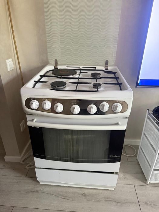 Газовая плита 4 комфорки