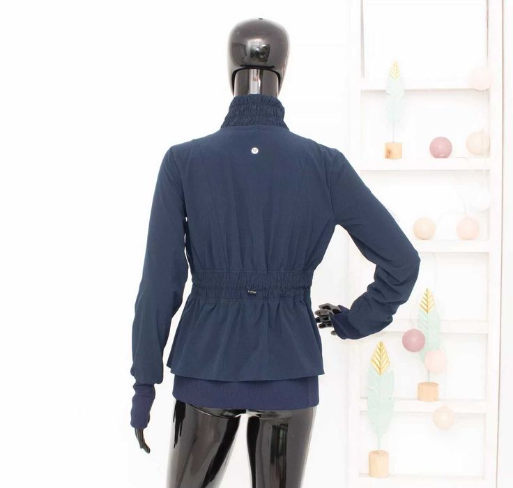 Lululemon Sights Seen Jacket дамско синьо яке спортно за фитнес 6 S