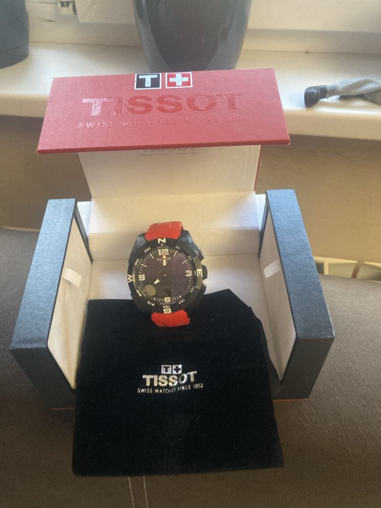 Tissot touch solar мъжки часовник