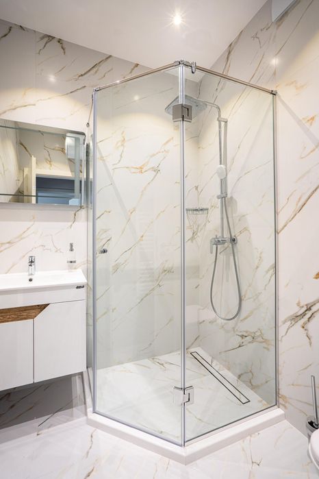 Луксозен двустаен апартамент в жк. Христо Смирненски