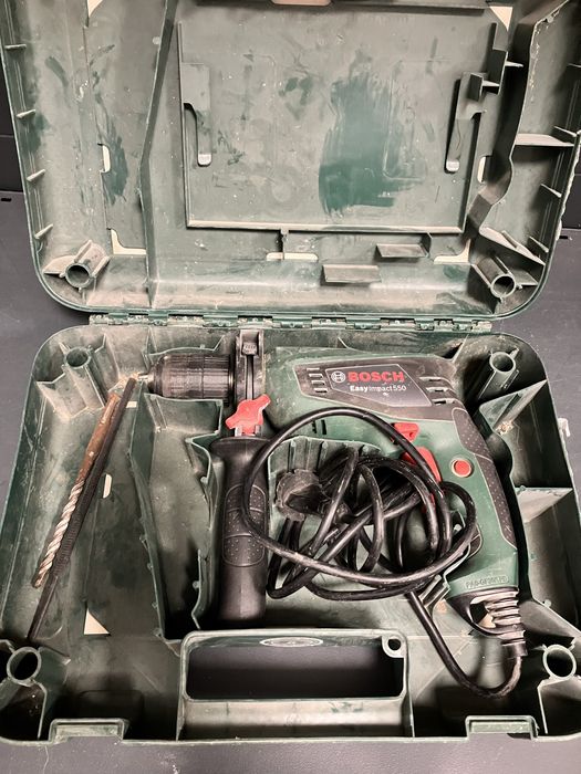 Ударна бормашина bosh easy impact 550