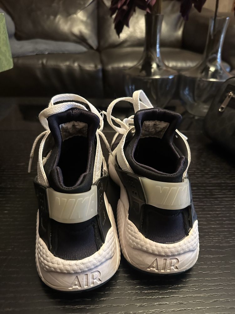 nike 43  бяли мъжки