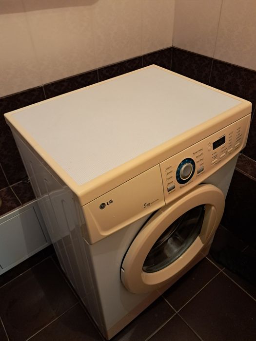 Продам стиральную машинку