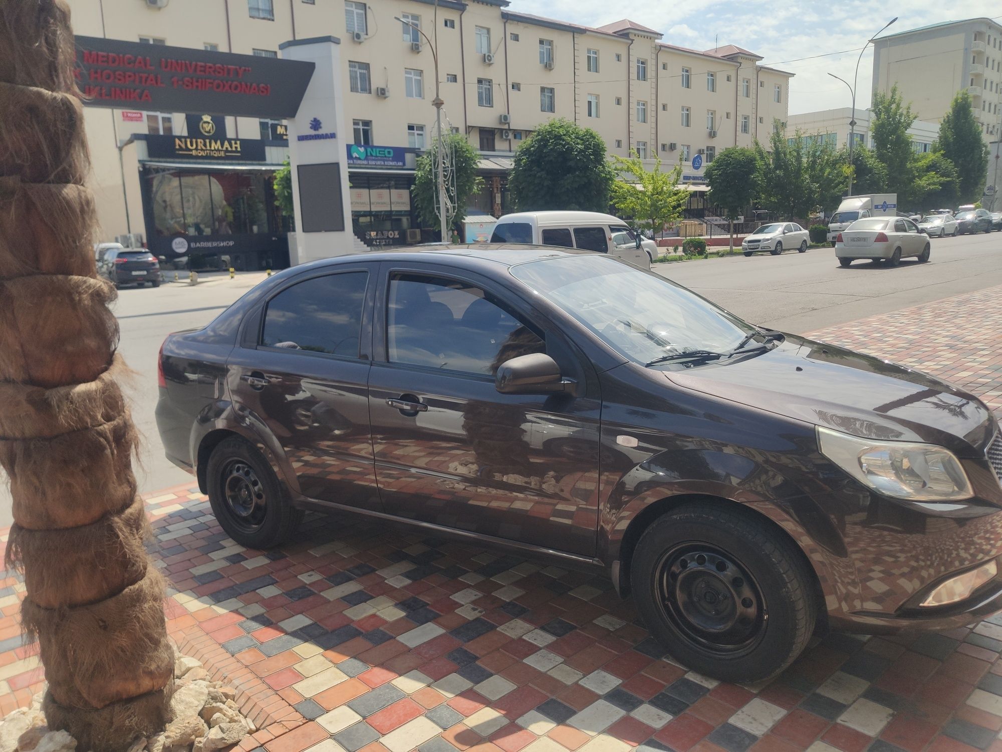 Нексия 3 сотилади