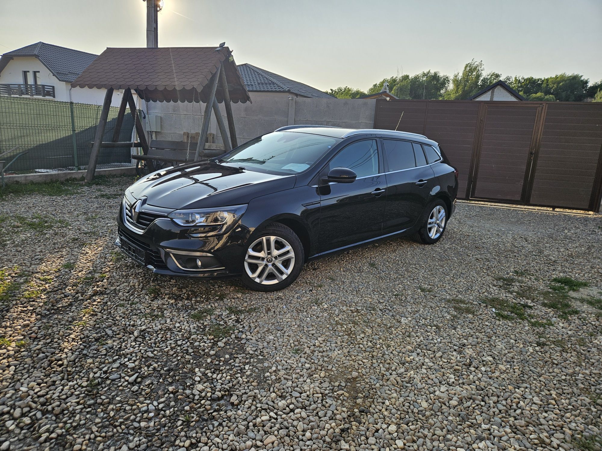 Renault Megane 4 /2019.03 / 1.3 benzina