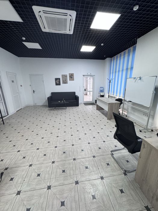 Сдаеться рабочие места в аренду