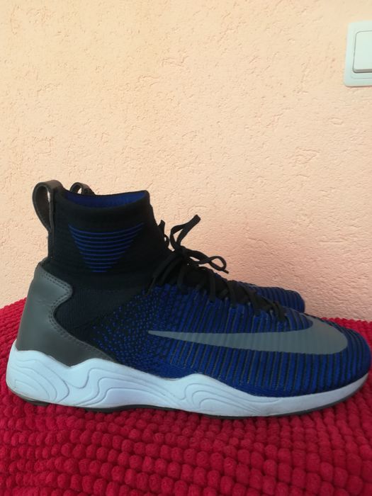 Adidași Nike nr 42,5