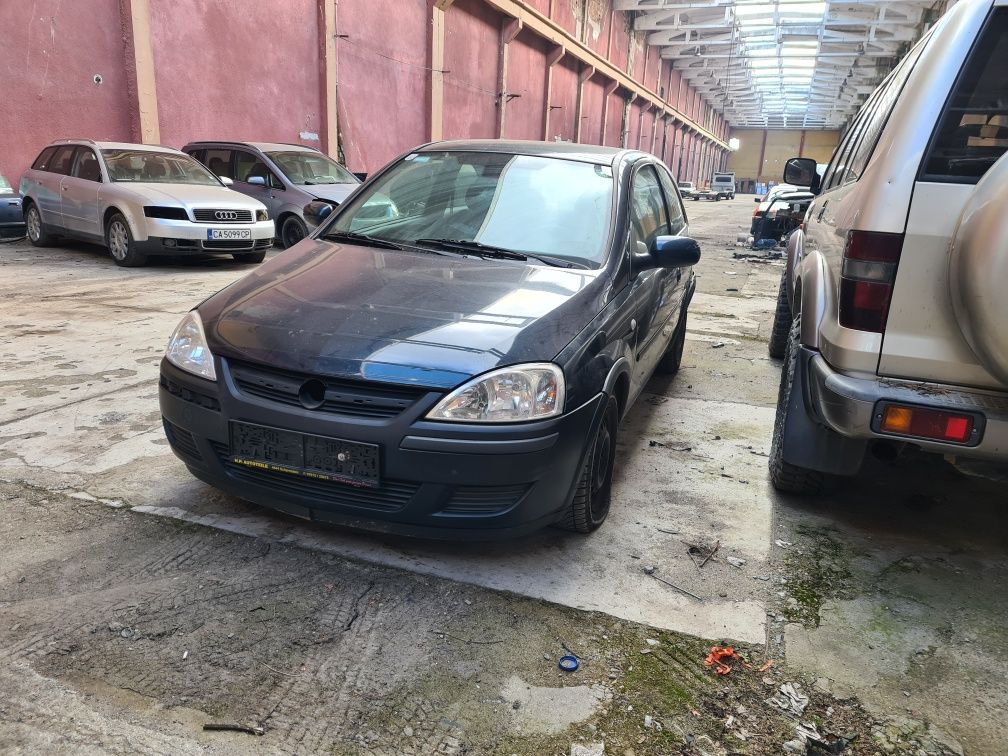 Опел корса Ц Opel Corsa C 1.2i на части