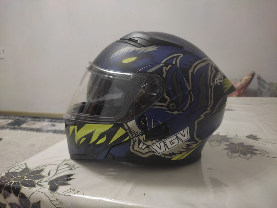 Moto shlem DOT KASKA sotiladi
