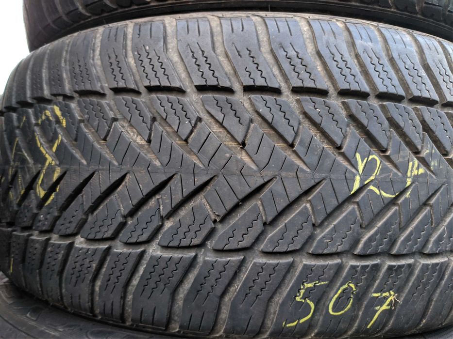 4бр Зимни гуми 225 45 17 - Goodyear Runflat
