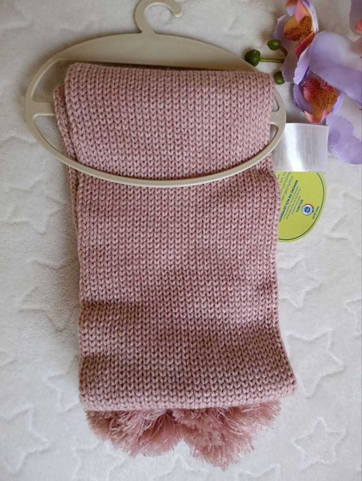 Новый теплый фирменный шарф для девочек