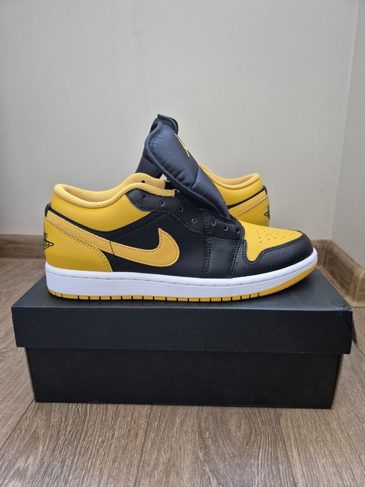 Обувки Jordan 1 low retro