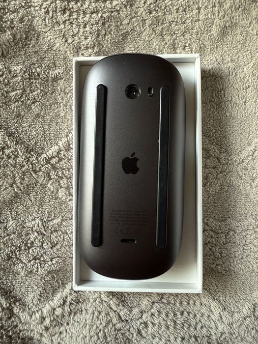 Mouse Apple Magic, Negru