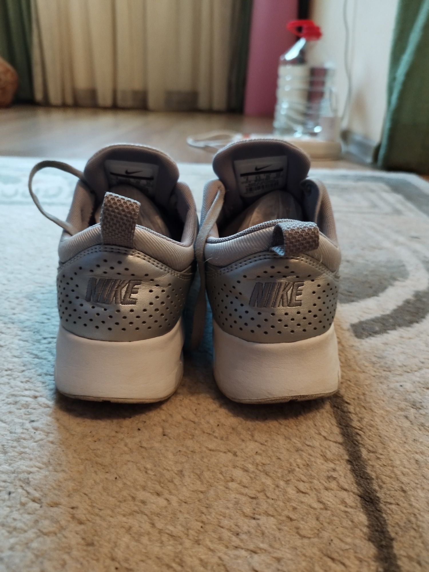 Дамски маратонки ,,NIKE"