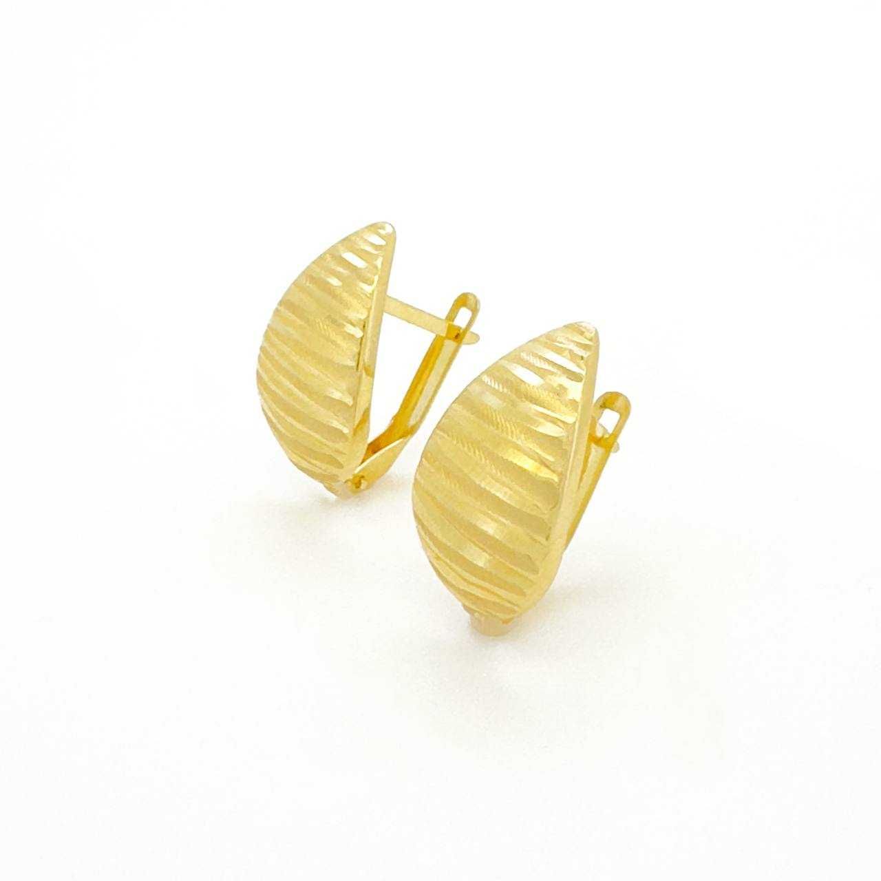 Золотые серьги "Foglia" в стиле Buccellati