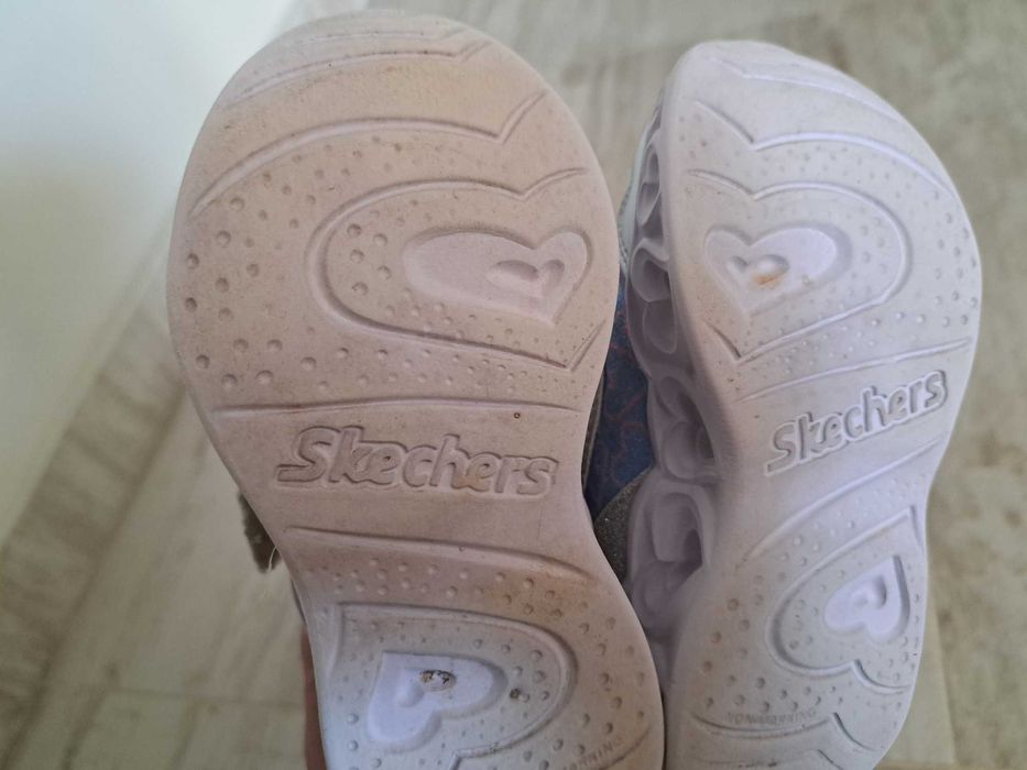 adidasi geox  piele interior/exterior , sckechers