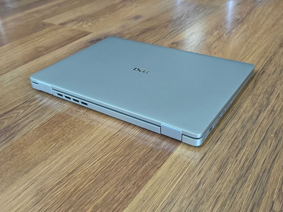 НОВ 14 WUXGA Ultra 5 235u DELL Pro 14 PC14250 32GB DDR5/512GB/Гаранция