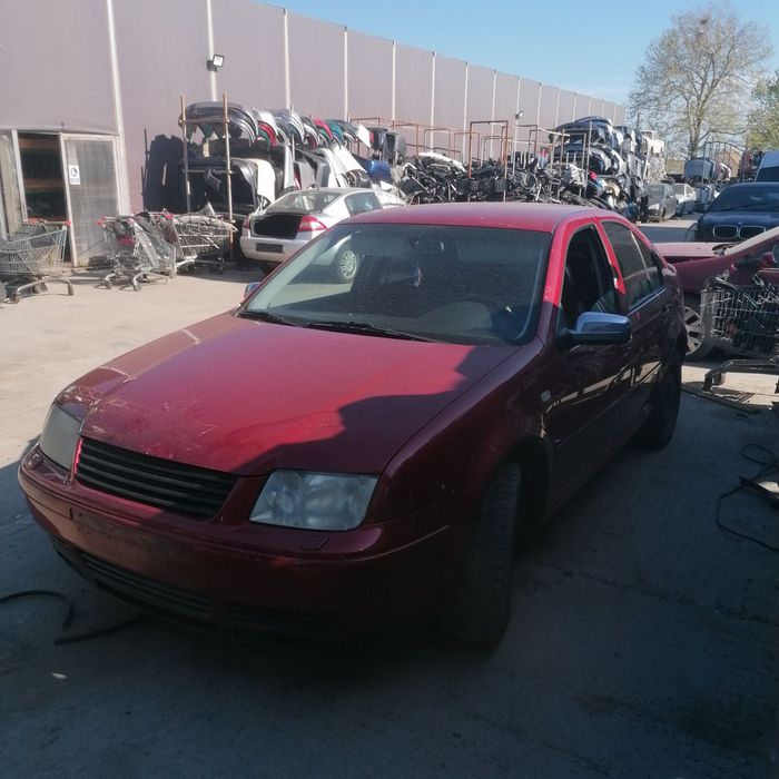 Dezmembrari  VW BORA (1J)  1998  > 2005 1.6 Benzina