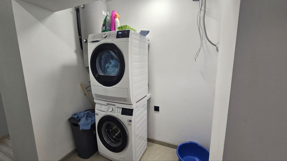 Дава се под наем Етаж от къща в Варна, Младост 1 - 150 кв.м за 510 € - Снимка #5