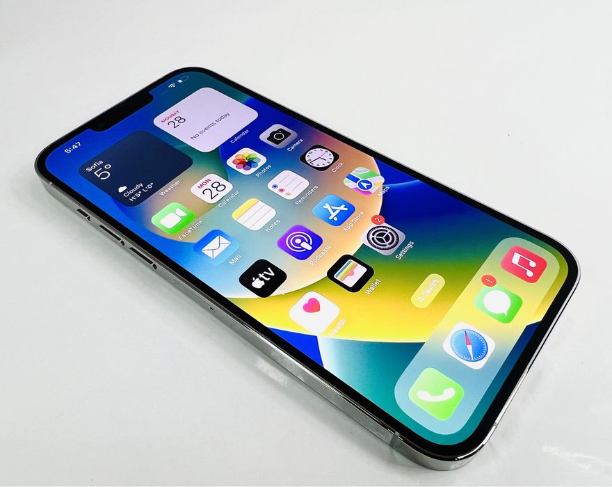 Apple iPhone 13 Pro 256GB Silver 96% Батерия! Гаранция!