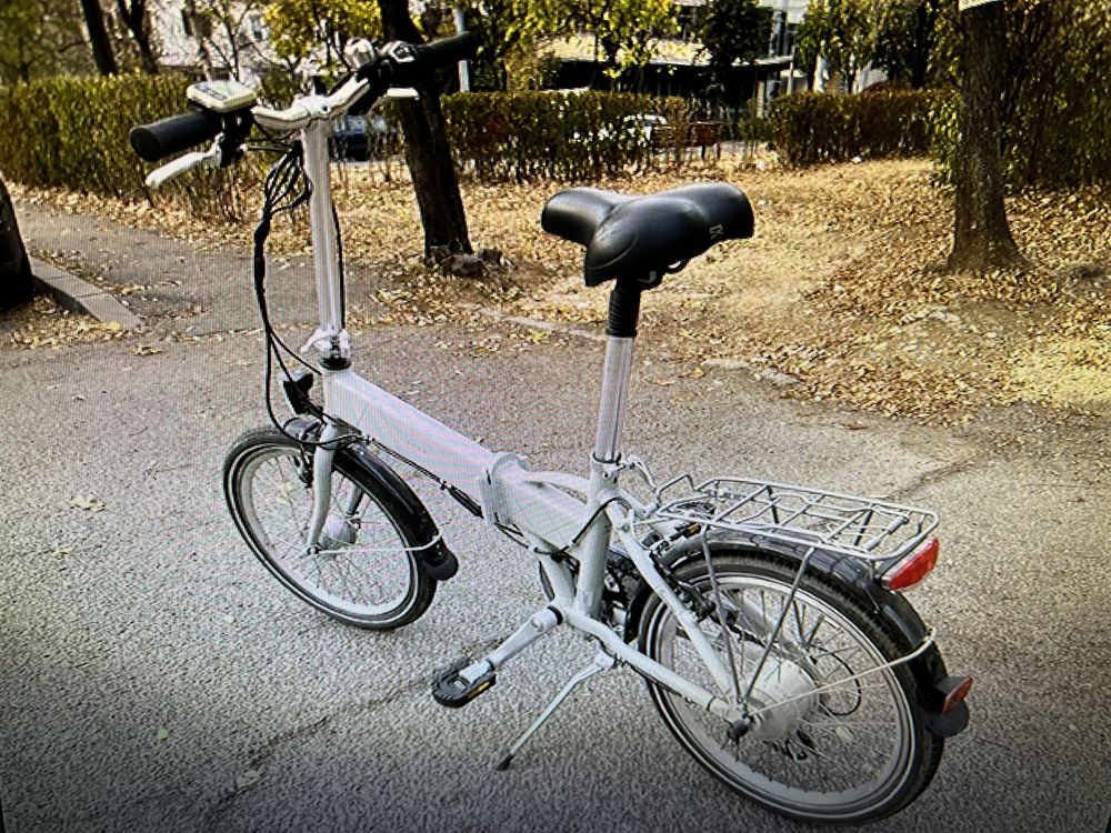 Bicicleta electrica Vaun Veloaphie 250 wati pliabila ca noua