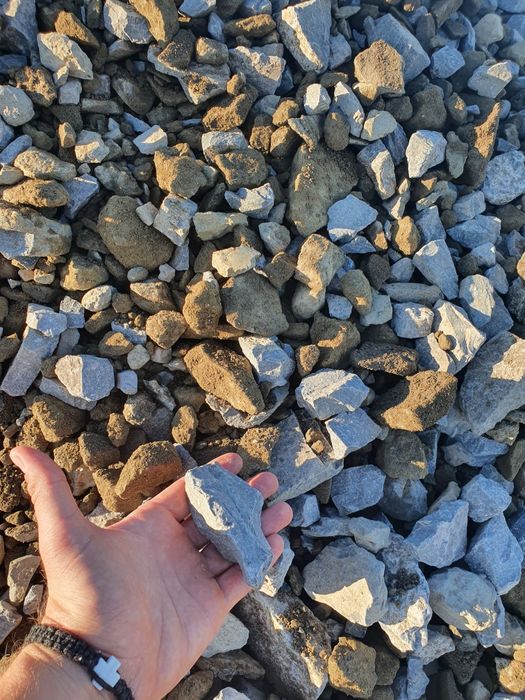 Piatra sparta/concasata/stanca sparta 0-63 Pavaj