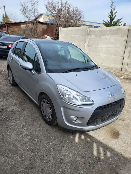 Bara fata /Capota/Faruri/Aripa stanga-dreapta/Trager CITROEN C3 AN 2011 1.6 HDI