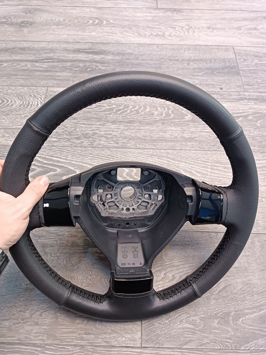 Трилъчев волан за golf 5, touran и др